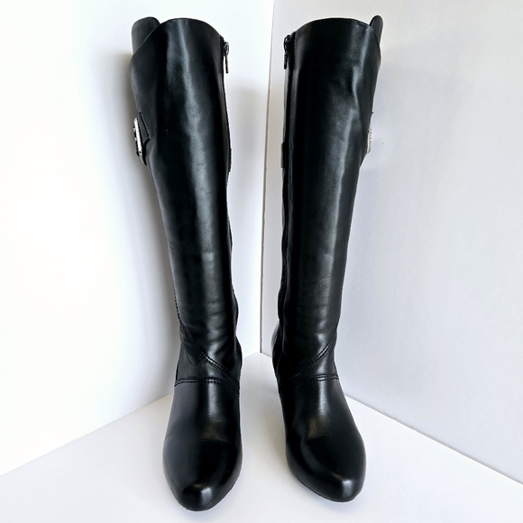 Rockport Kitten Heels Boots - Picture 7 of 11